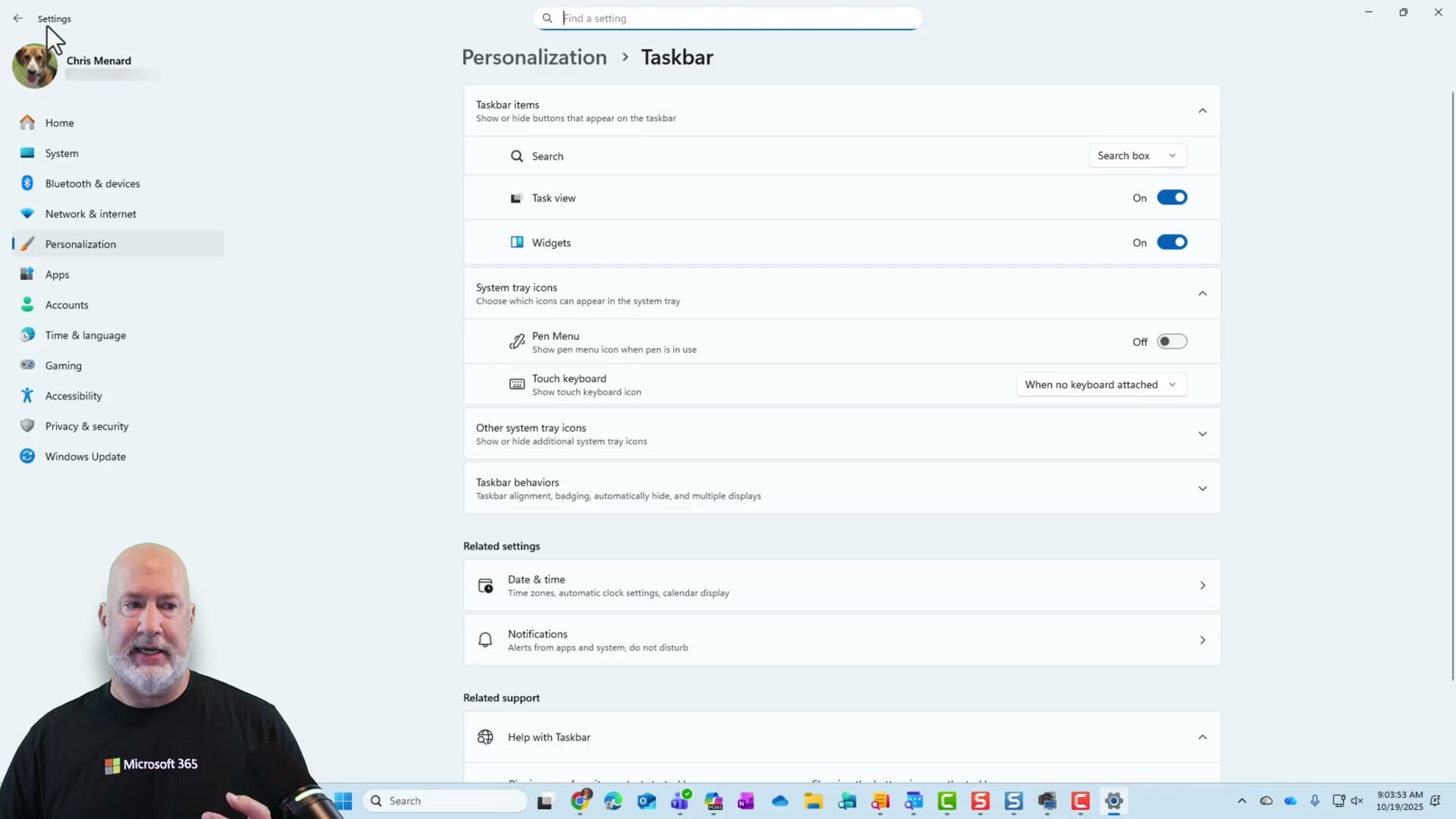 Windows Settings Personalization Taskbar page showing Taskbar items, System tray icons, and Taskbar behaviors sections